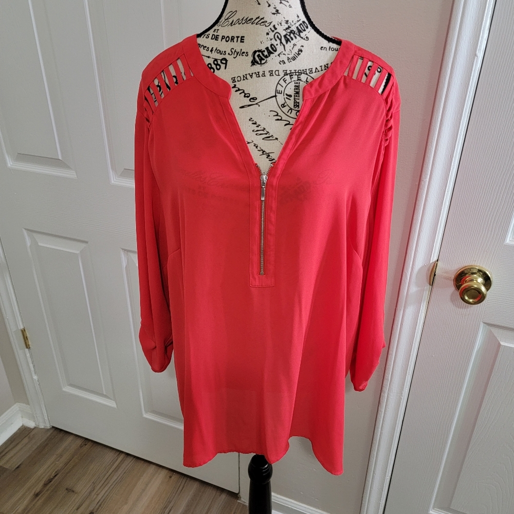 Maurices Lattice Shoulder Blouse Women’s plus size 3 Red